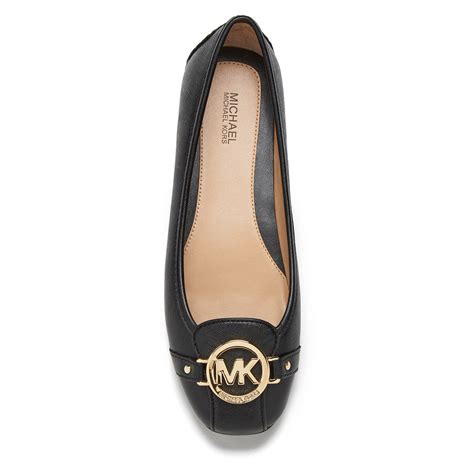 michael kors 190049664988 shldrflap black ns|michael kors black flats .